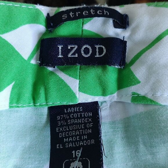 Izod green and white leaf print shorts Sz 16 - Picture 4 of 5